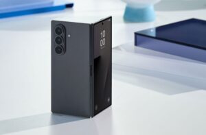 "Samsung Galaxy Z Fold 7
