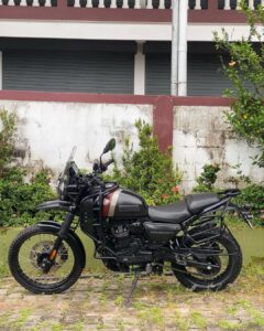  Yezdi Adventure